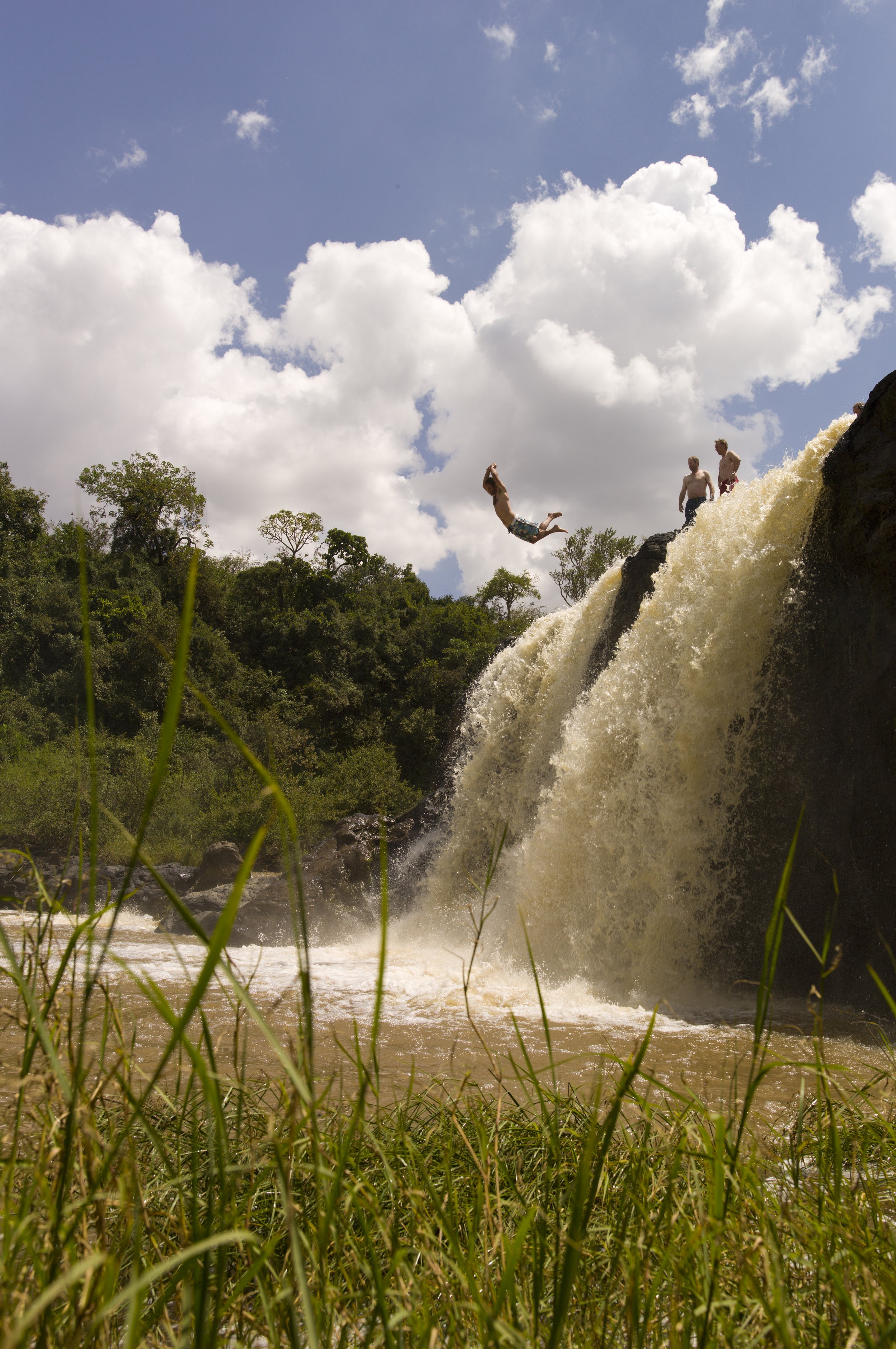 3 Sosian falls Florian Wagner.jpg