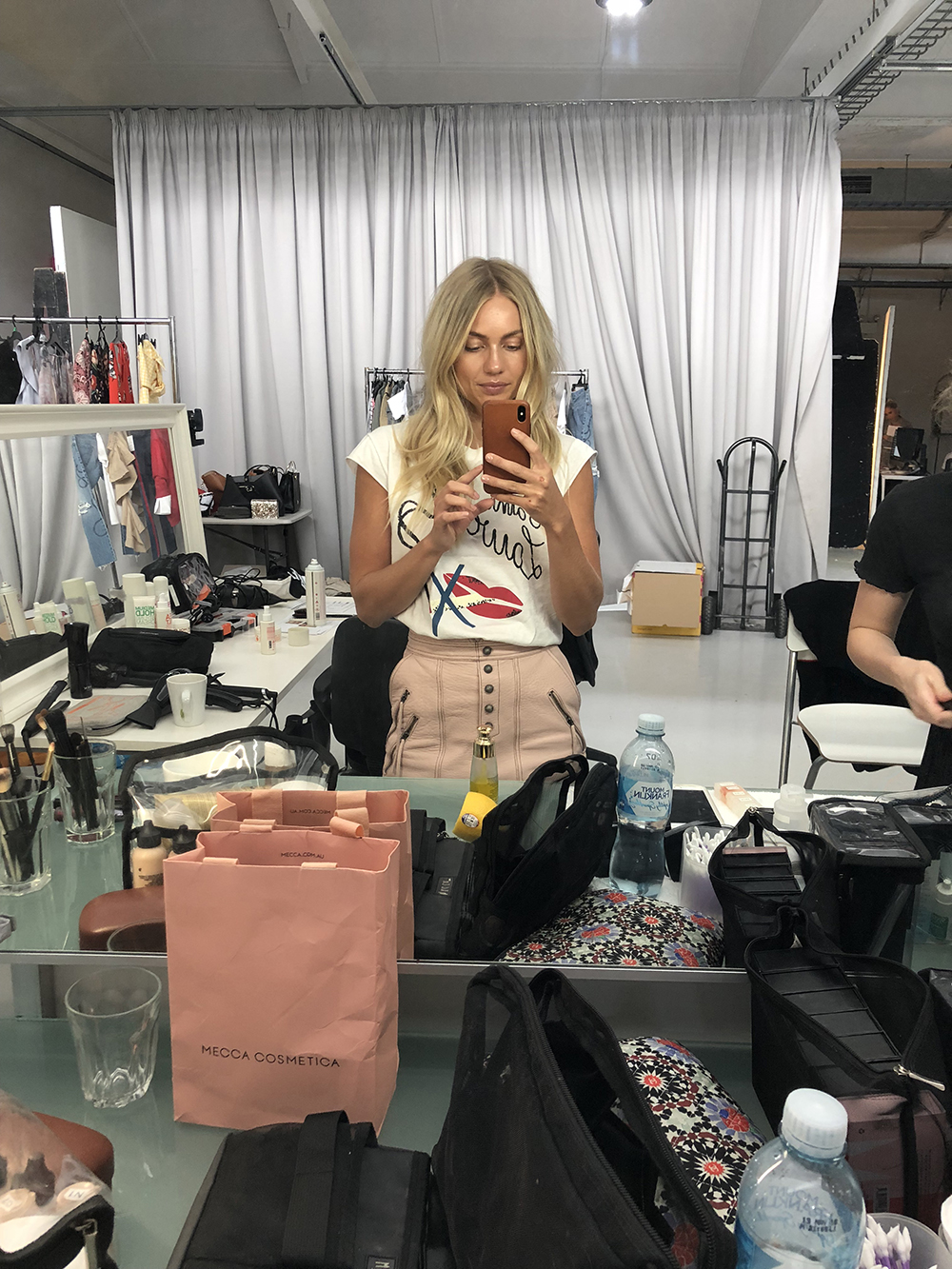 Elyse Knowles Myer Beauty BTS0.jpg