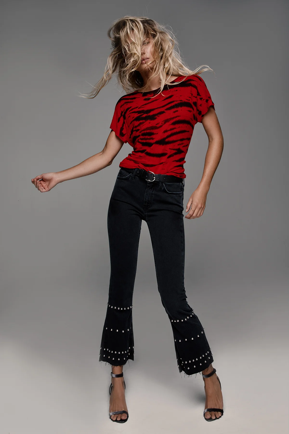 Elyse Knowles 0.jpg