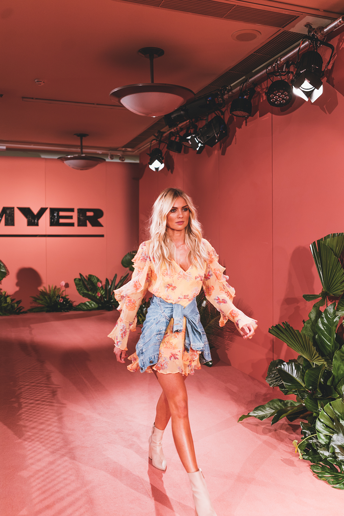 ELYSE KNOWLES - MYER SERIES 2018 3.jpg