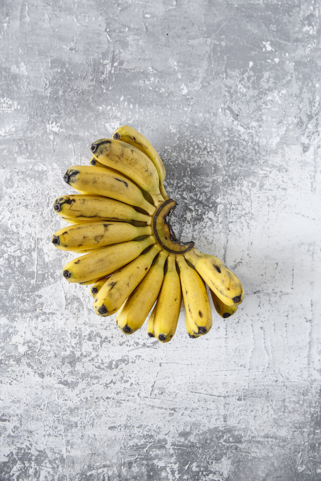 Pre-workout snack, when you're fading away at 3pm, or when you have a sugar craving ... reach for a bananas!  