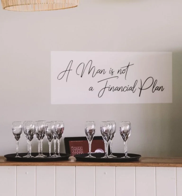 ELYSE KNOWLES X ENTOURAGE 2019 2.jpeg