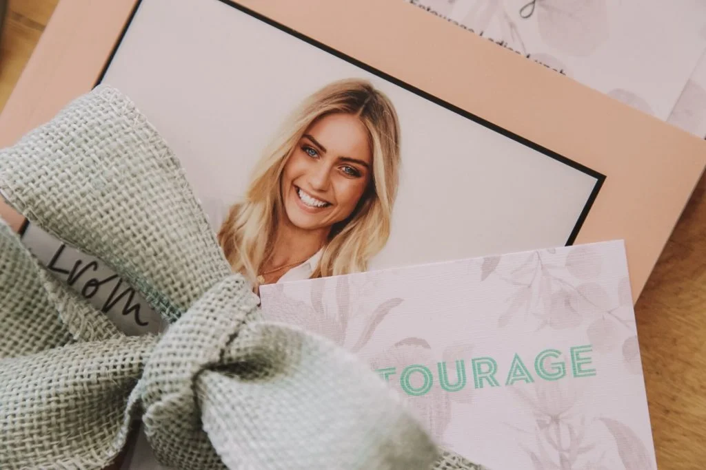 ELYSE KNOWLES X ENTOURAGE 2019 4.jpeg