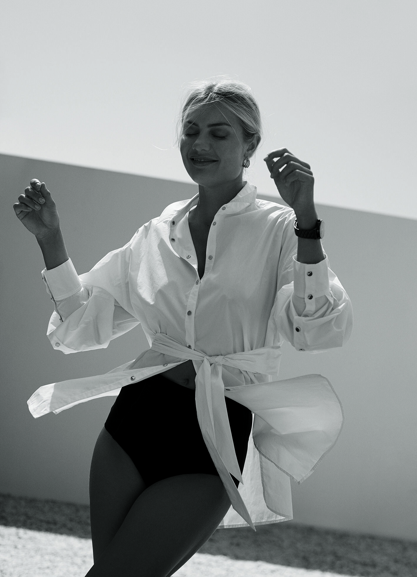 Elyse Knowles Marie Claire x Tag Heuer December 2019 4.jpg