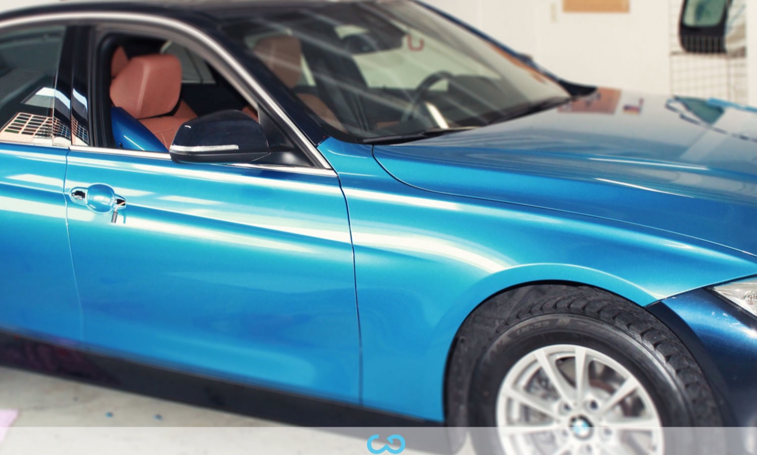 autofolierung-car-wrapping-11-vollfolierung-blau-metallic-bmw-3er-reihe-2013-12-24-4.jpg