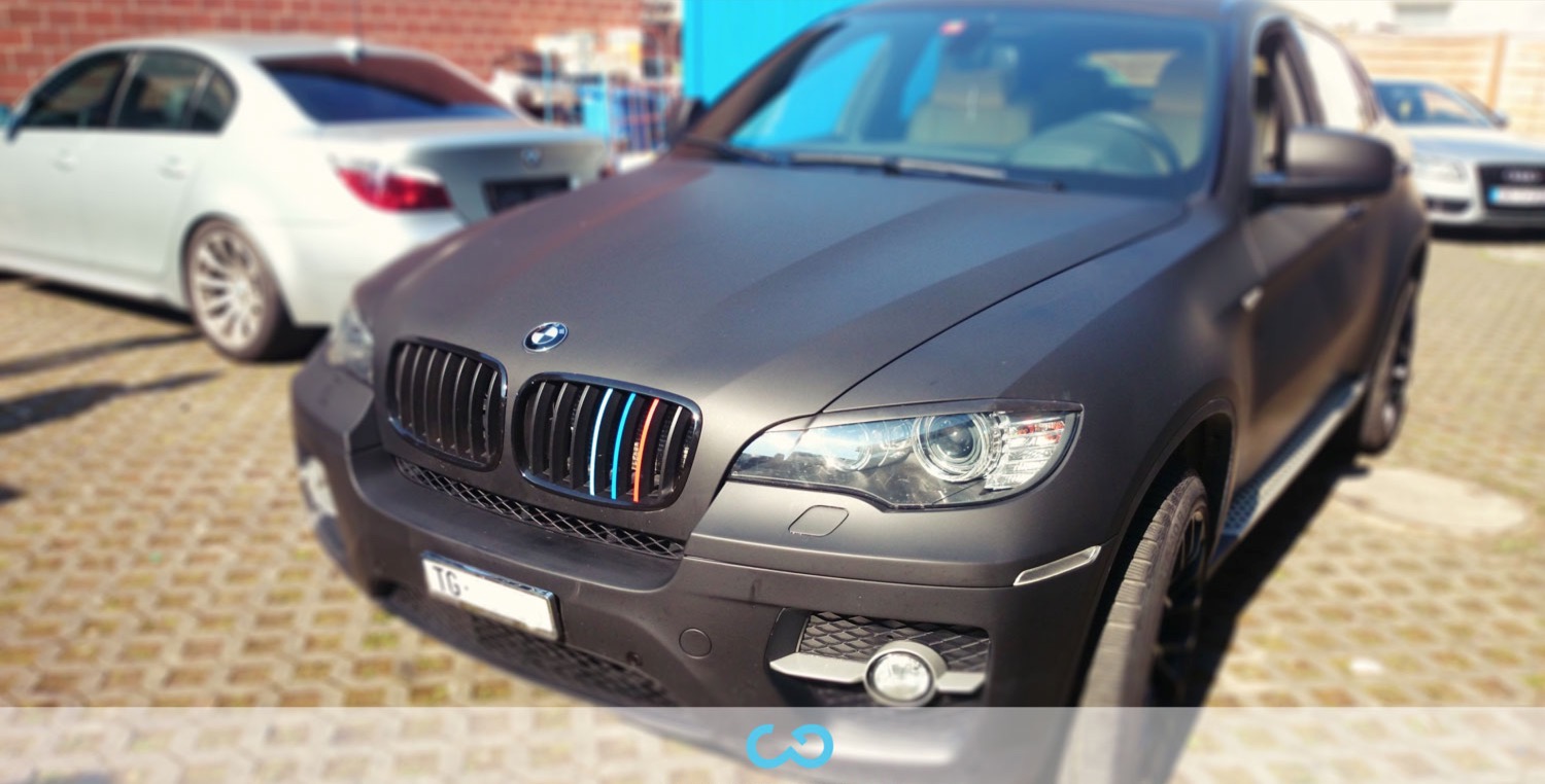 autofolierung-car-wrapping-15-vollfolierung-bmw-schwarz-matt-2014-03-24-4.jpg