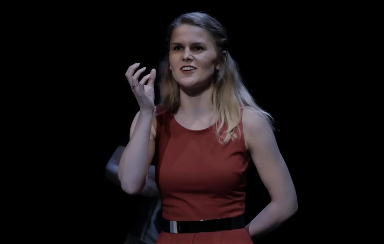 joyce.jpg