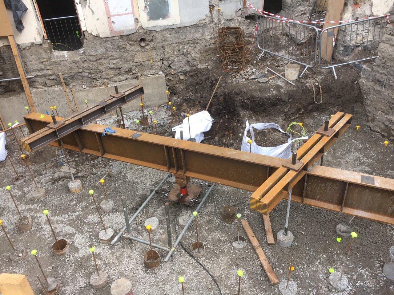Confined Access, Chapel Street