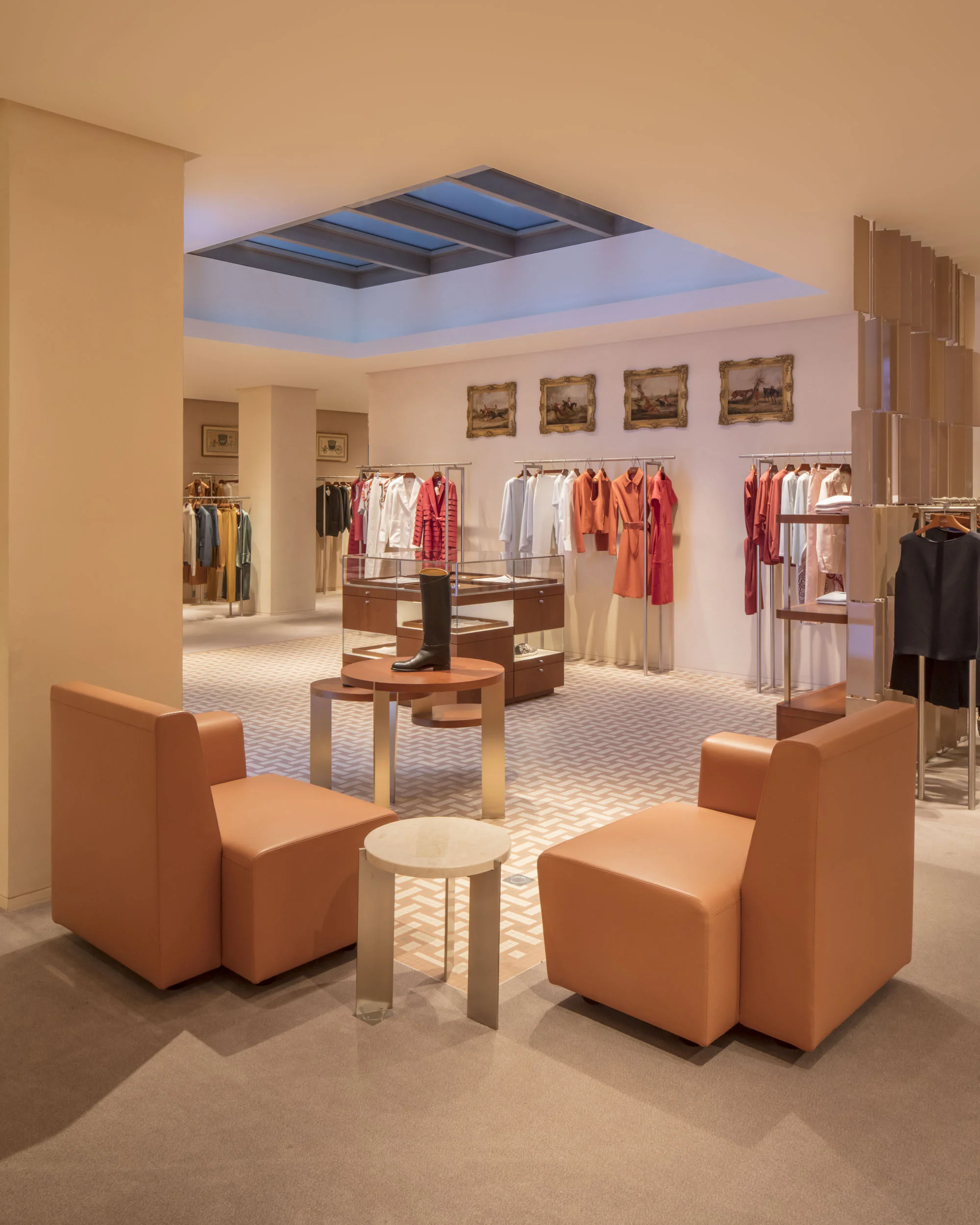 HERMES ESPACE FEMME A8.JPG