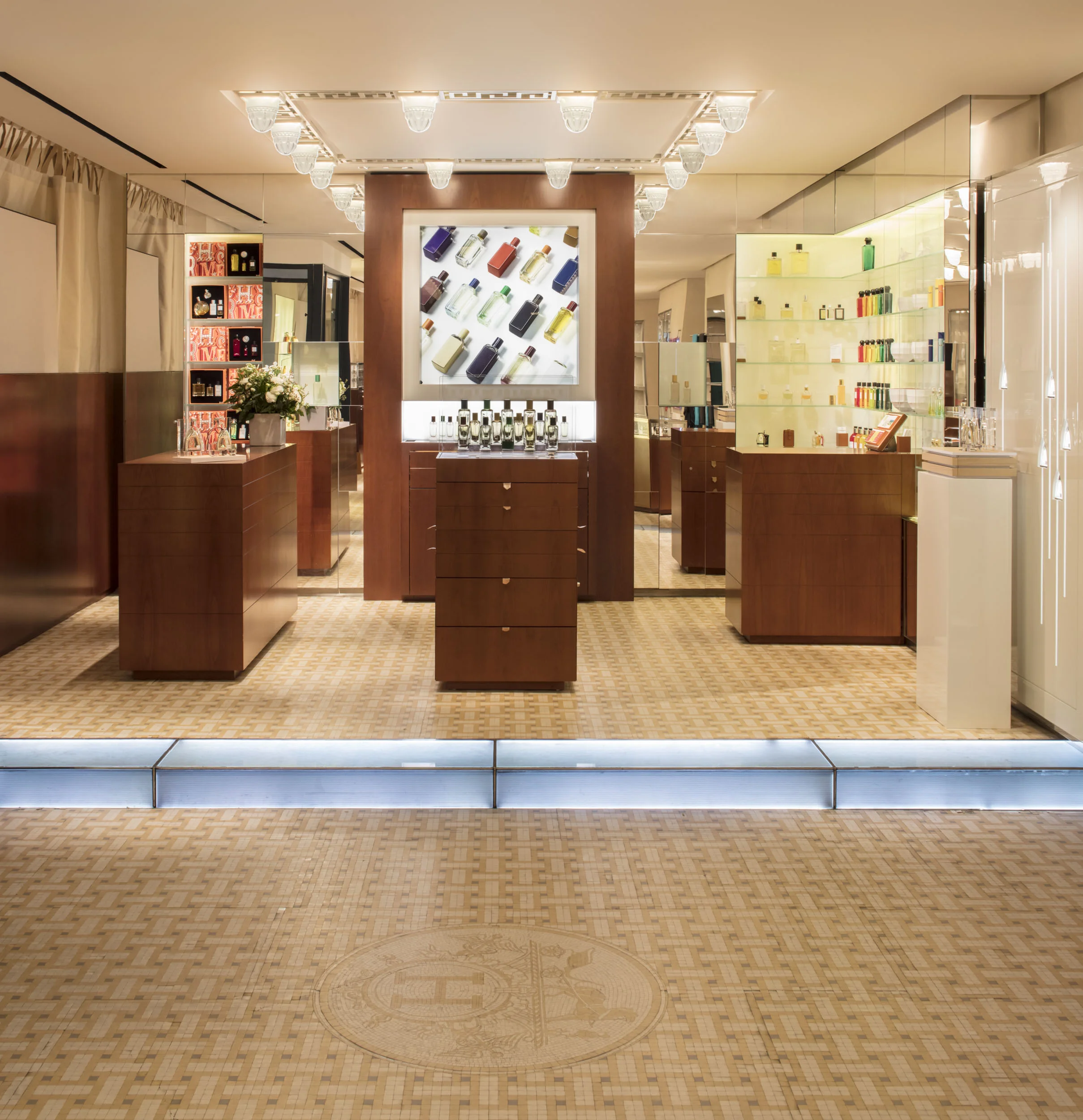 HERMES ESPACE PARFUMERIE A5.JPG