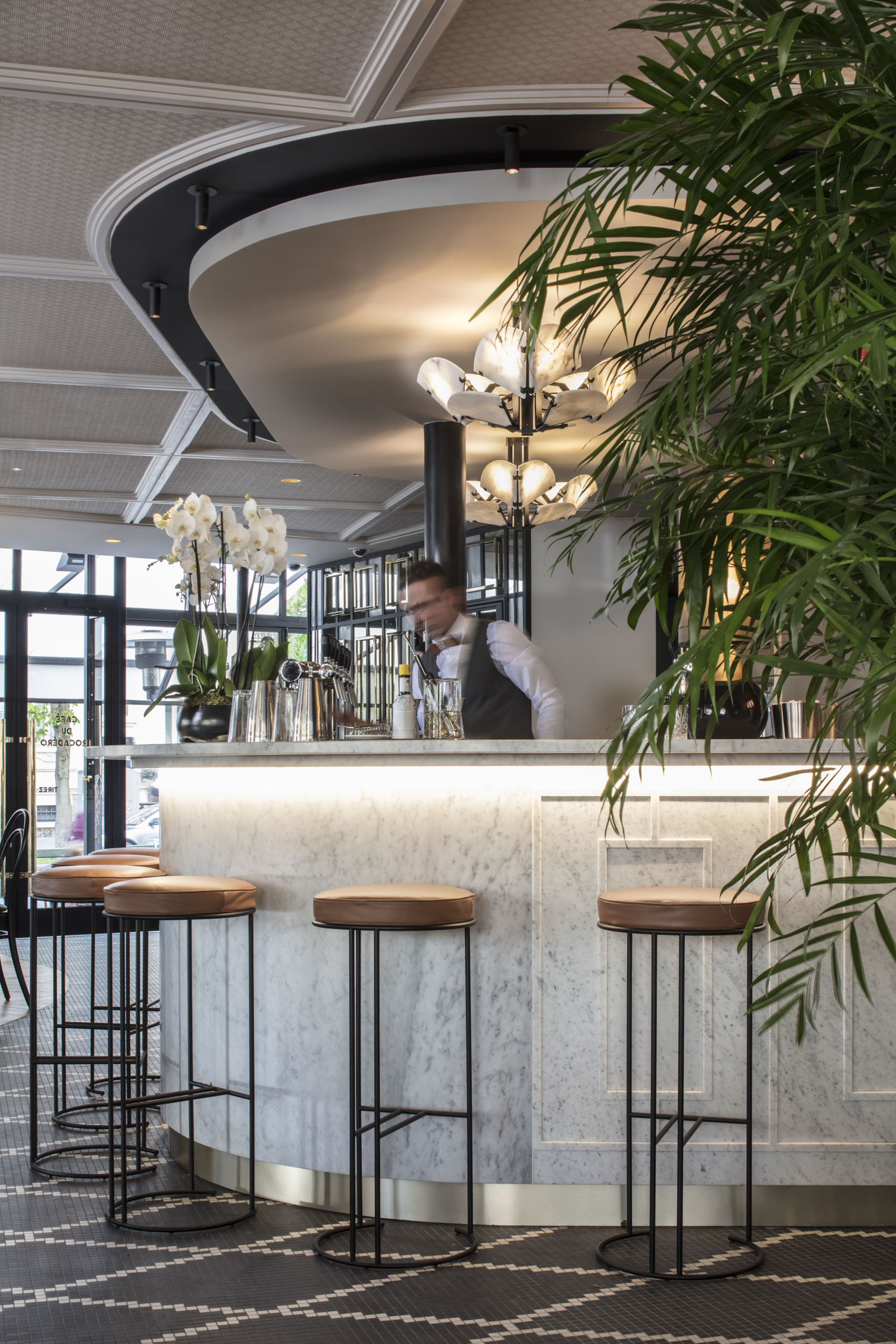 CAFE DU TRACADERO A28.JPG