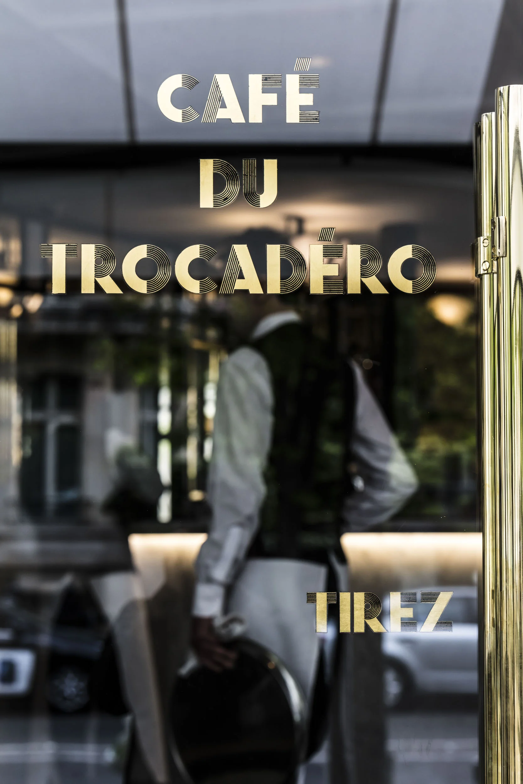 CAFE DU TROCADERO DETAILS A2.JPG
