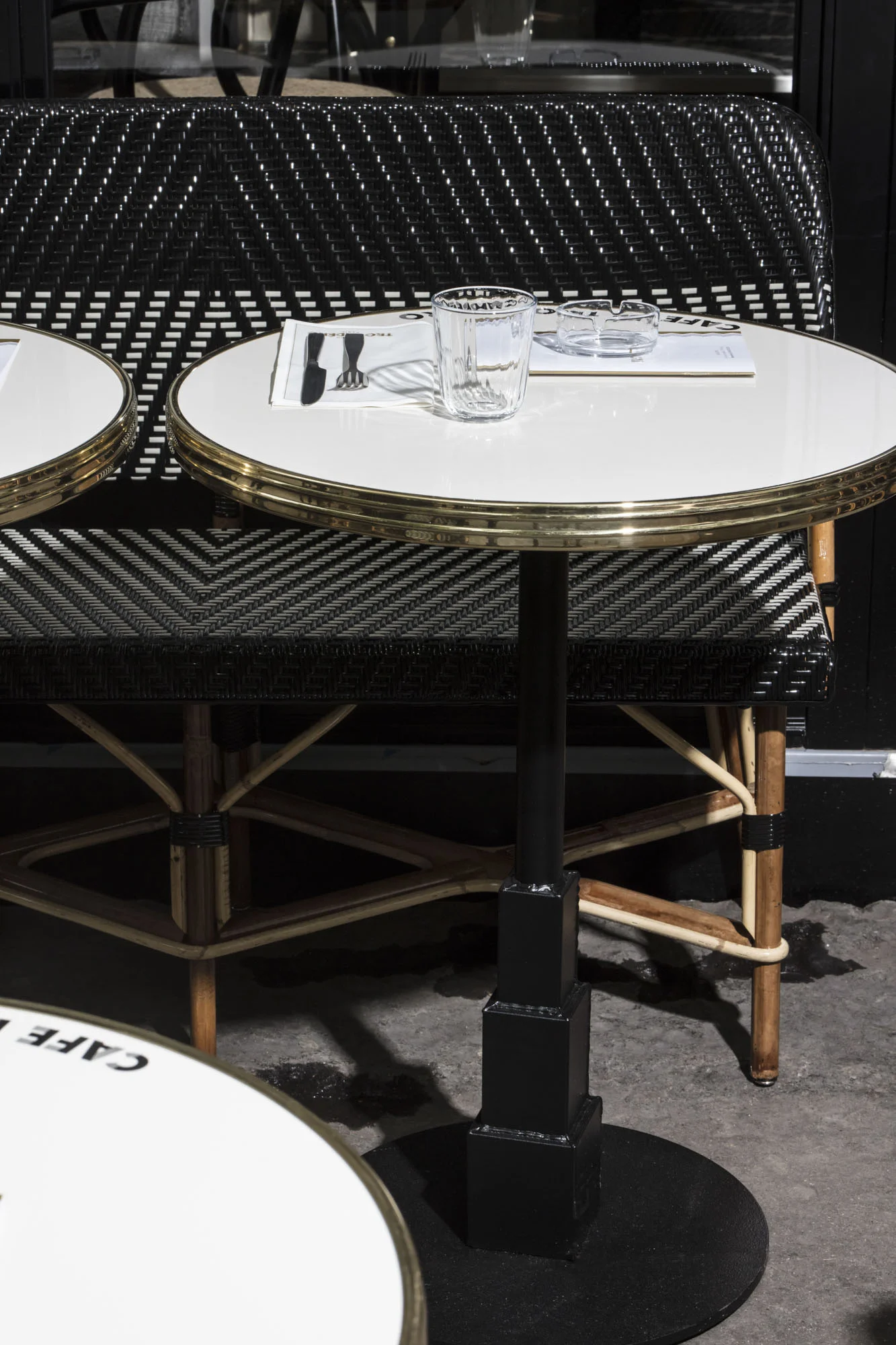 CAFE DU TROCADERO TERRASSE A12.JPG