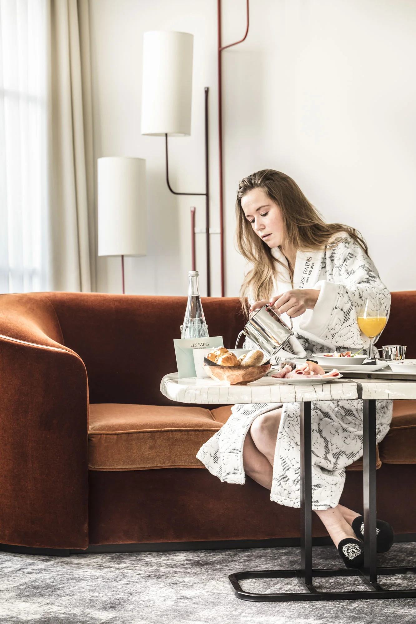 LES BAINS PETIT DEJ A2.JPG