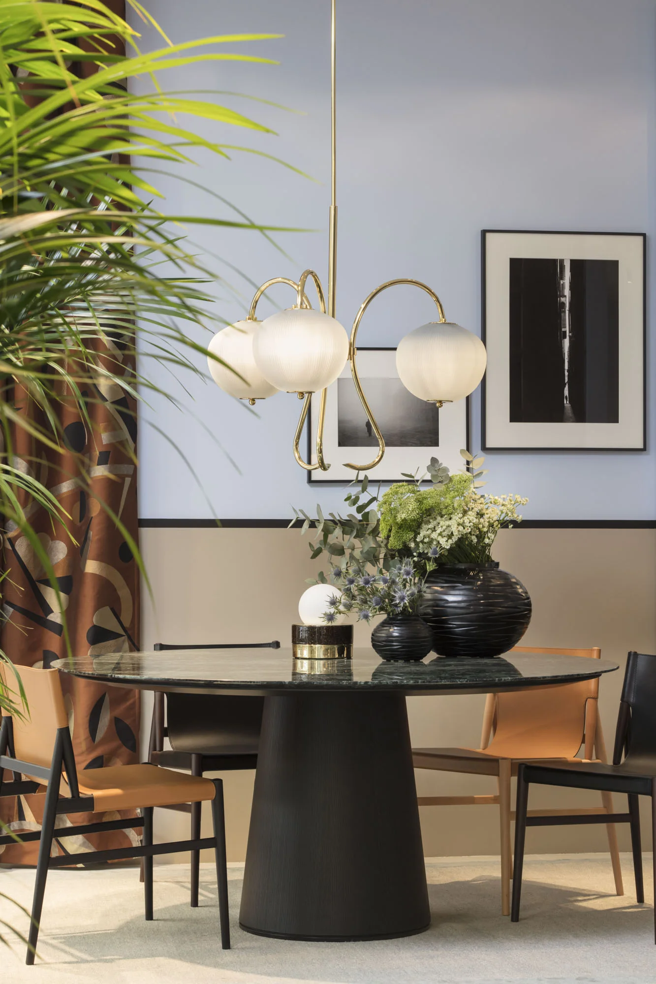 INSIDE SALLE A MANGER A2.JPG