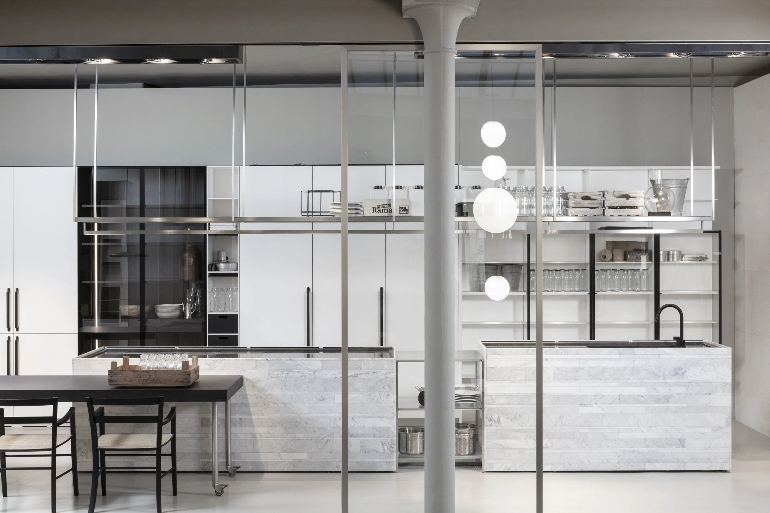 BOFFI PARIS CUISINE A2.JPG