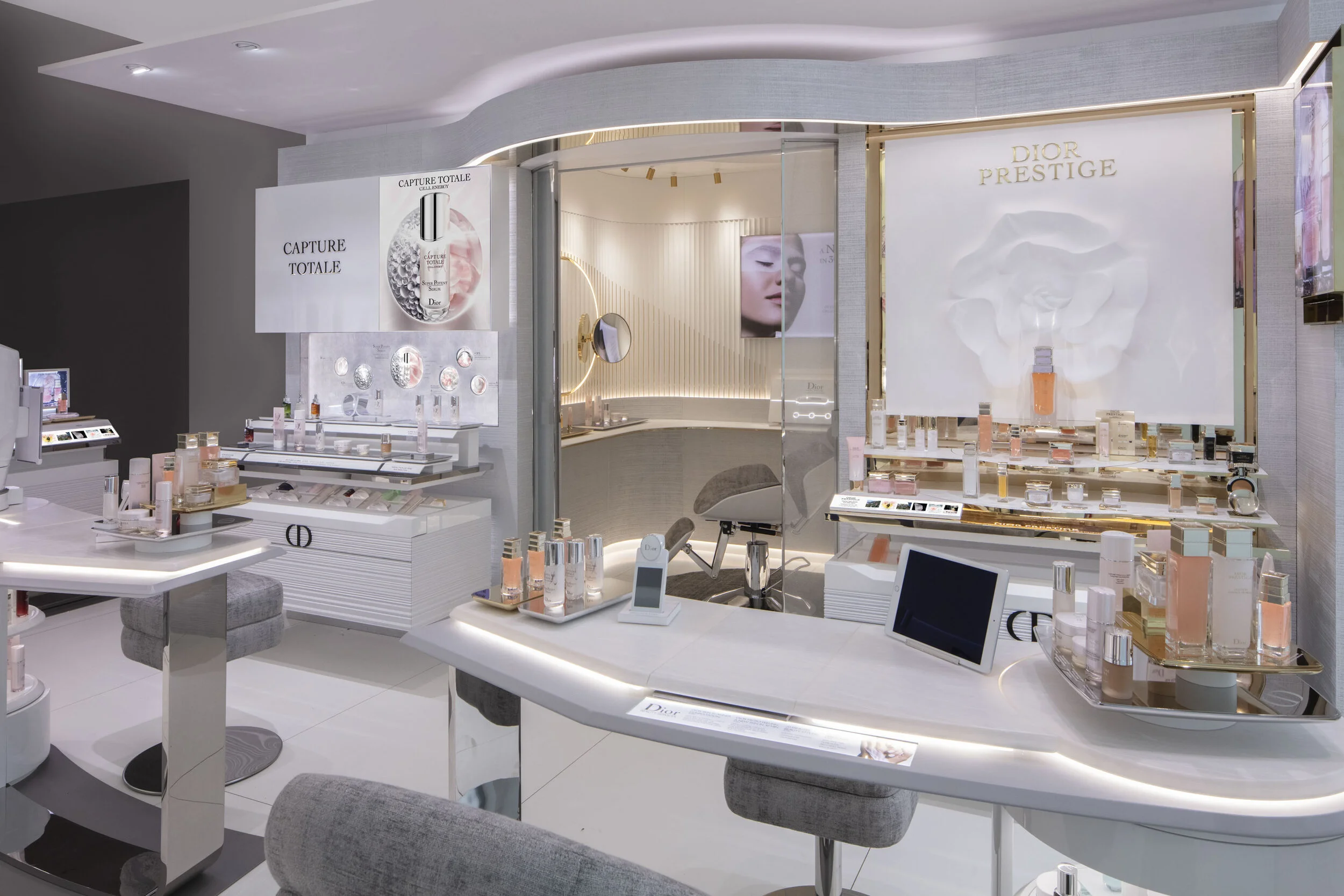 CHRISTIAN DIOR PARFUMS M1.JPG