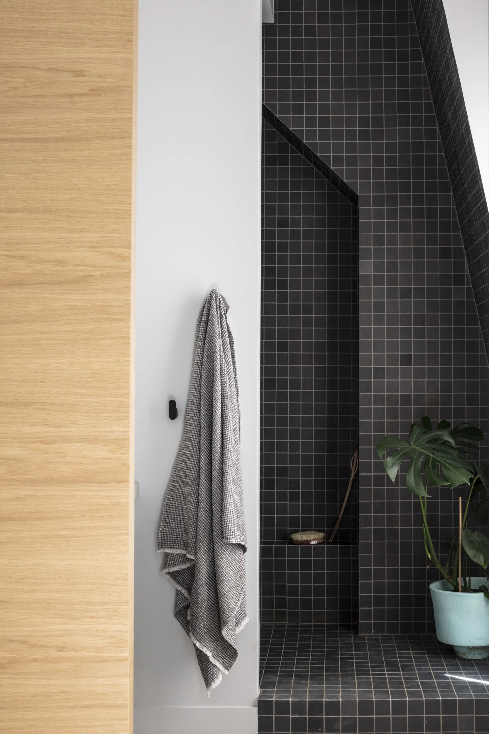 FLAT MONTMARTRE Q2.JPG