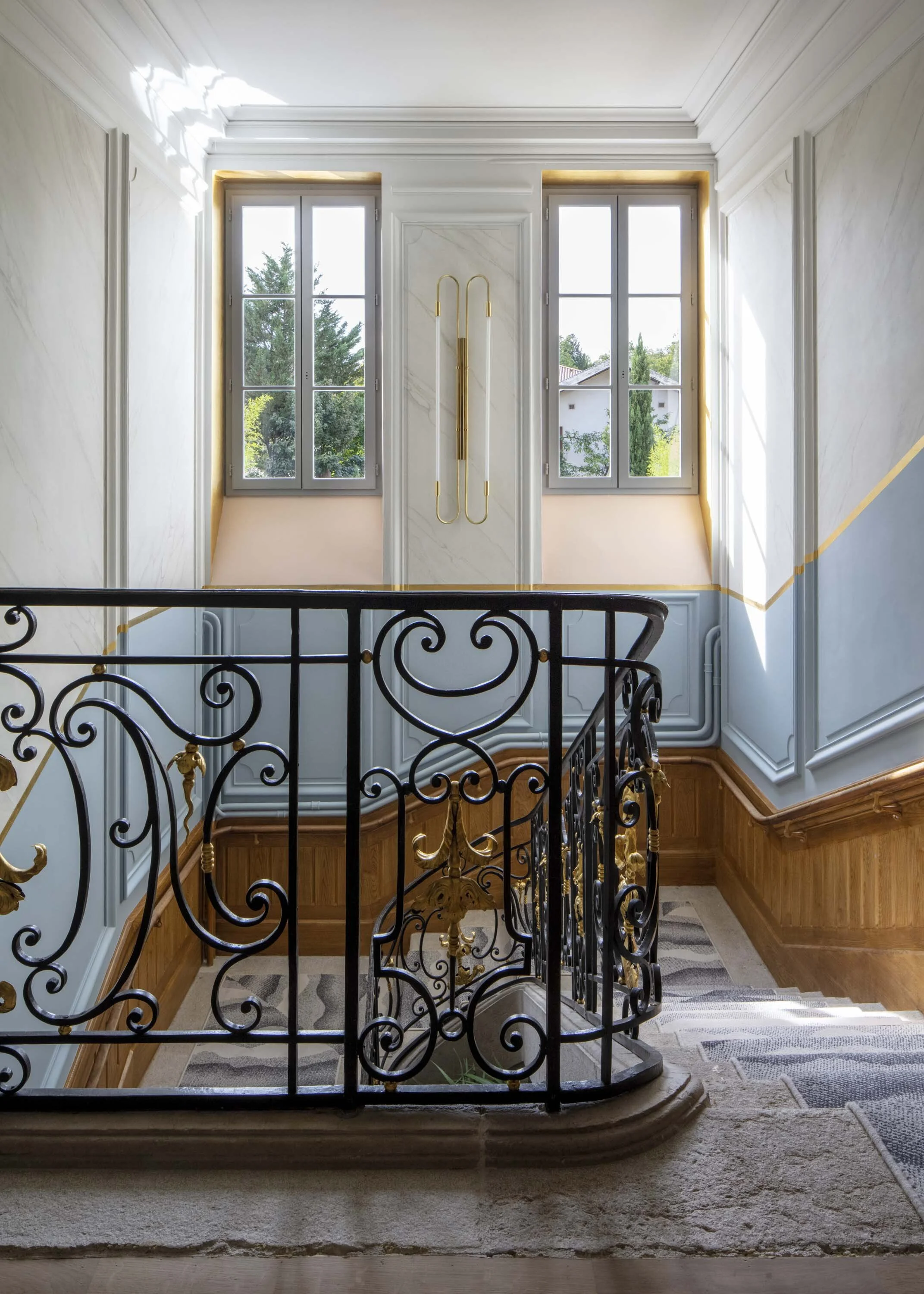 MAISON BOURG EN BRESSE STAIRCASE A1.JPG