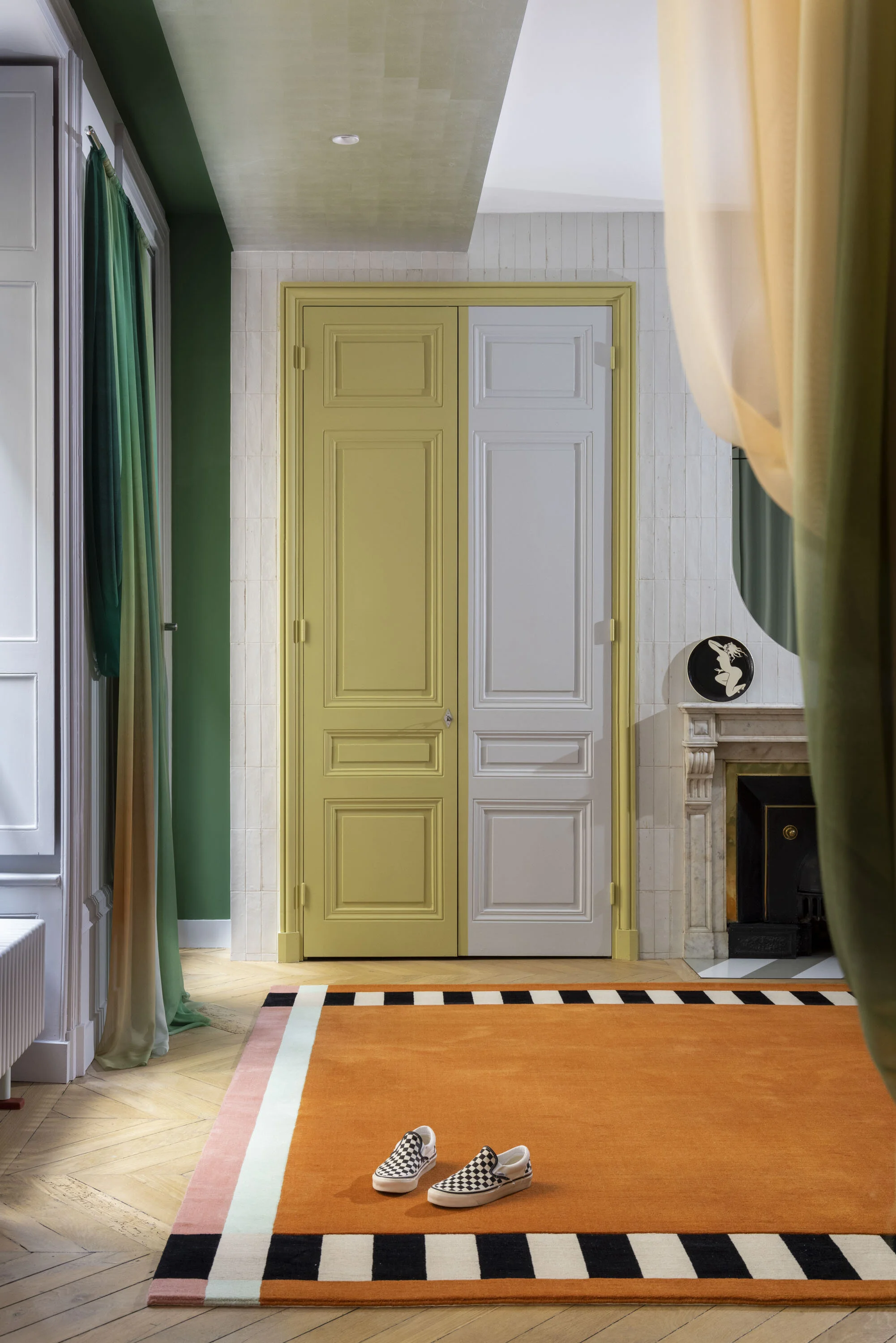 CLAUDE CARTIER_CC -TAPIS _ 5.JPG