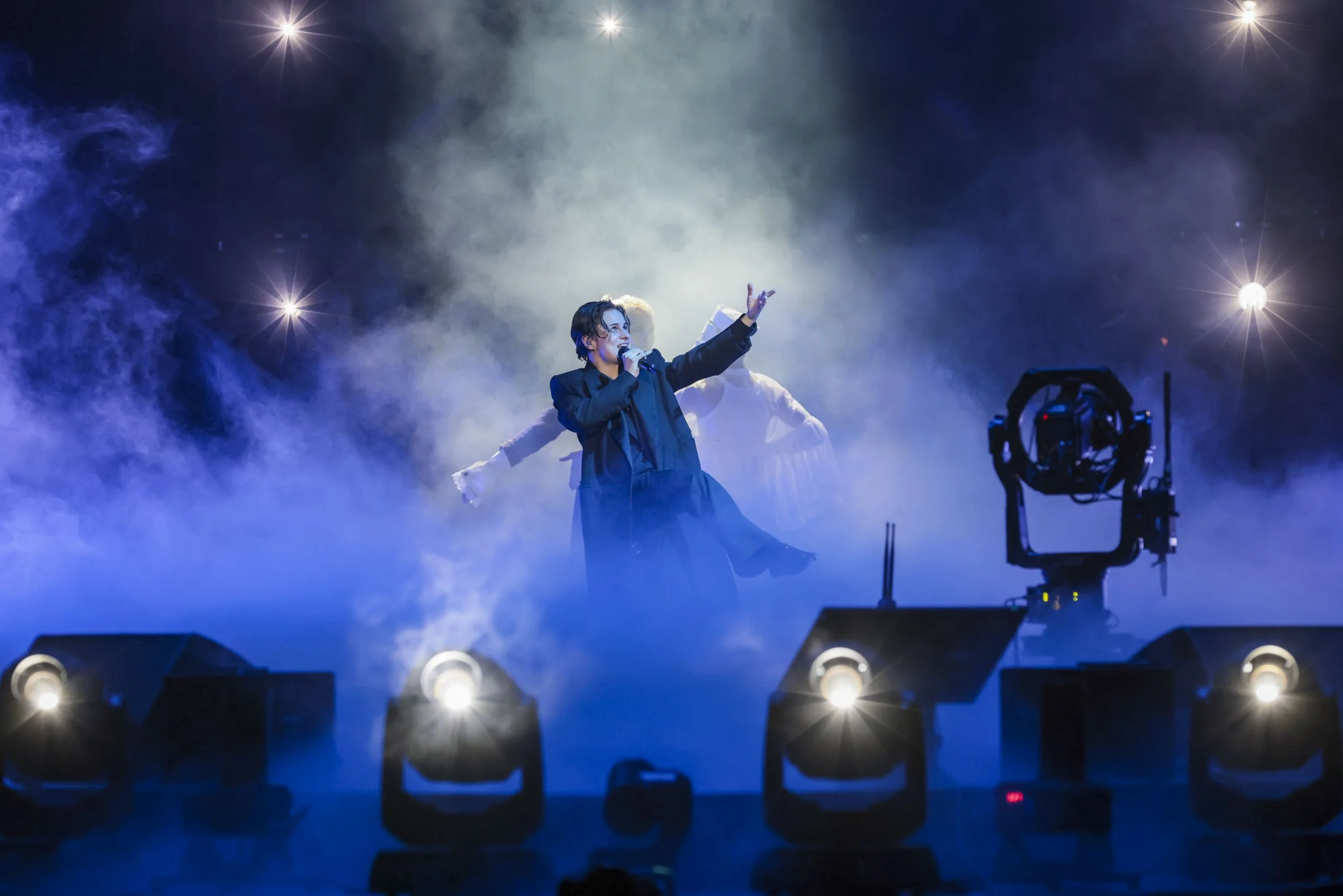 CHRISTINE & THE QUEENS
