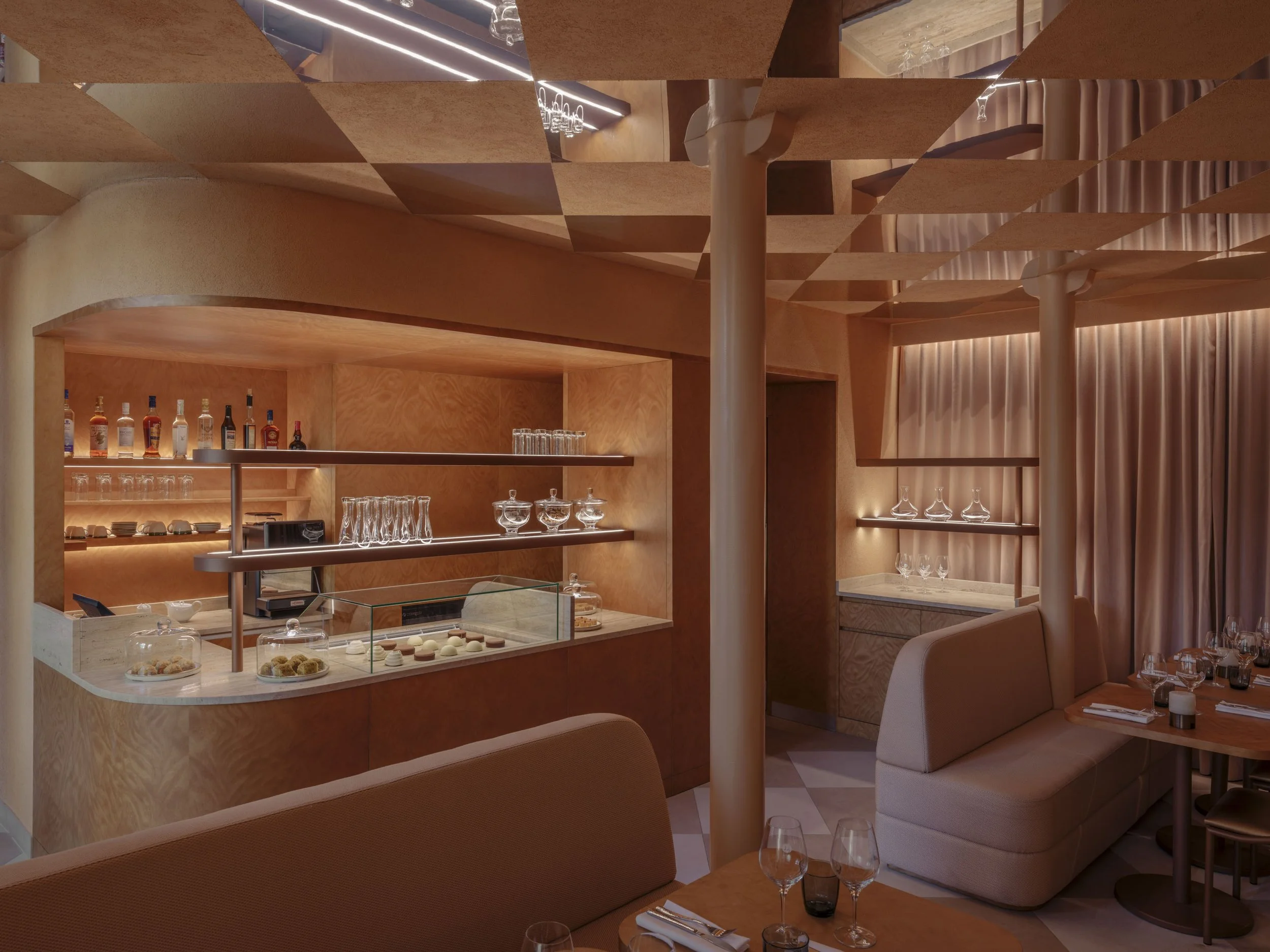 16THALIE-094090326 COPY1 COPY.jpg