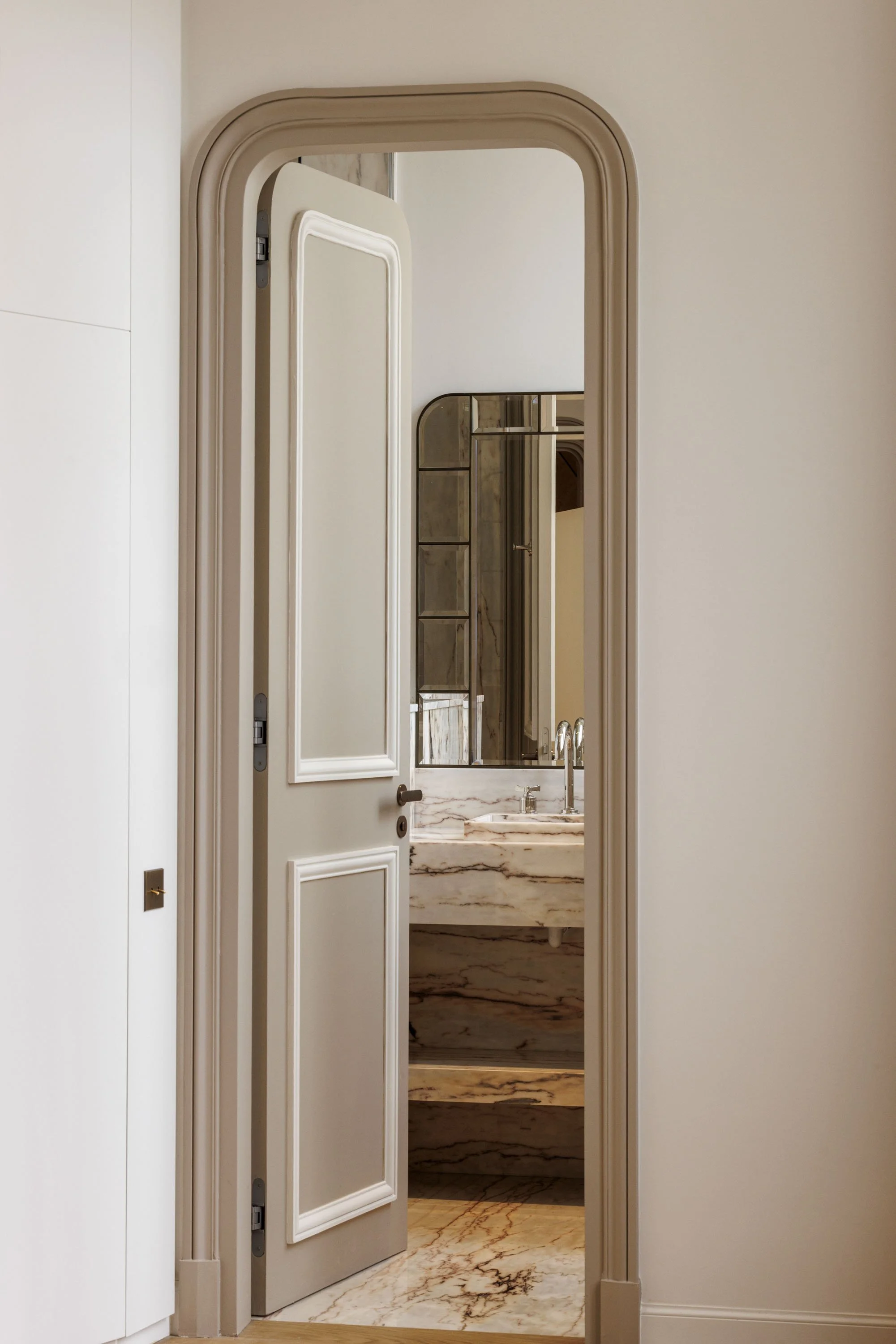 53GEORGES MENDEL _DGA©GuillaumeGrasset.jpg
