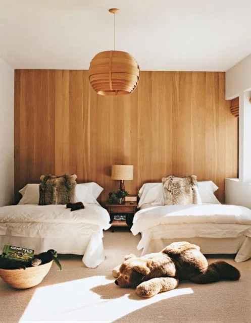 How To Clean Prep And Install Reclaimed Wood Plank Walls