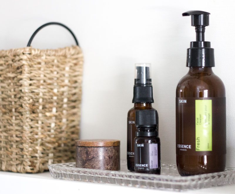 simple living with simplified beauty products