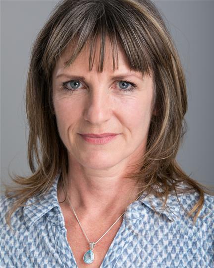 Robyn-Moore-2016-3.jpg