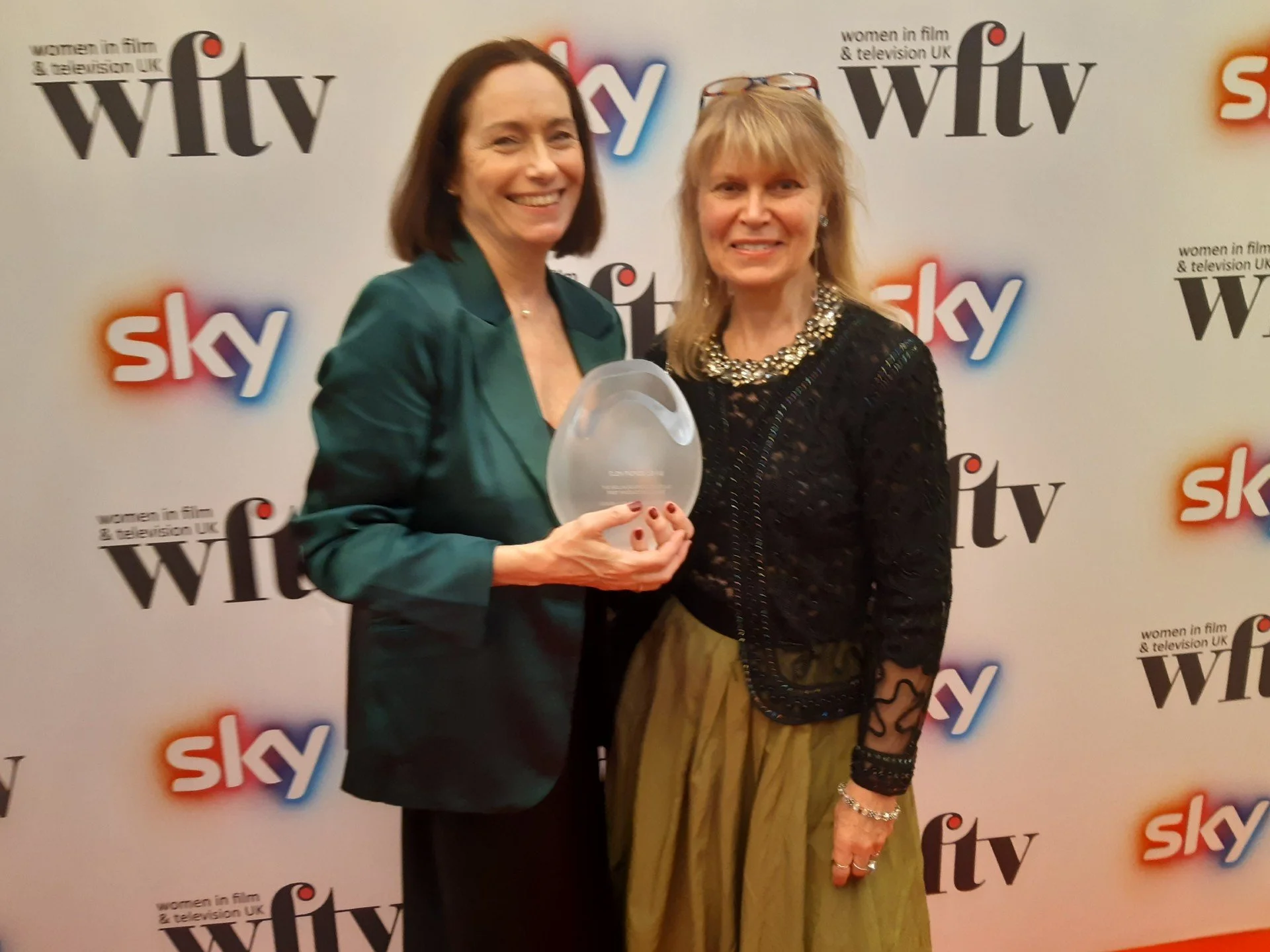  Congratulations to ELEN PIERCE LEWIS who won the Molinaire Post Production Award at the WFTV Award ceremony of Friday 5th December 