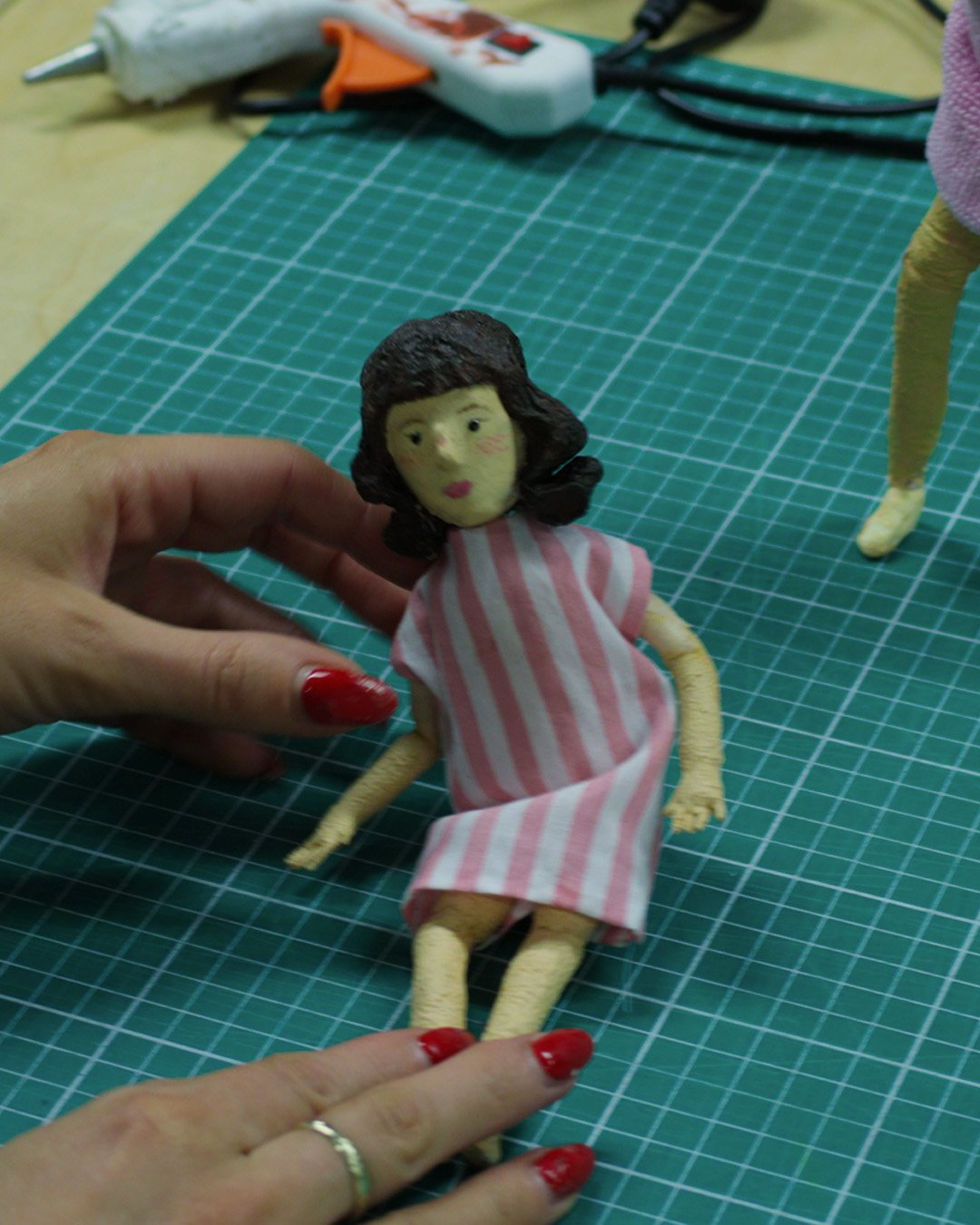 Diamond Mountain - Puppet 1.jpg