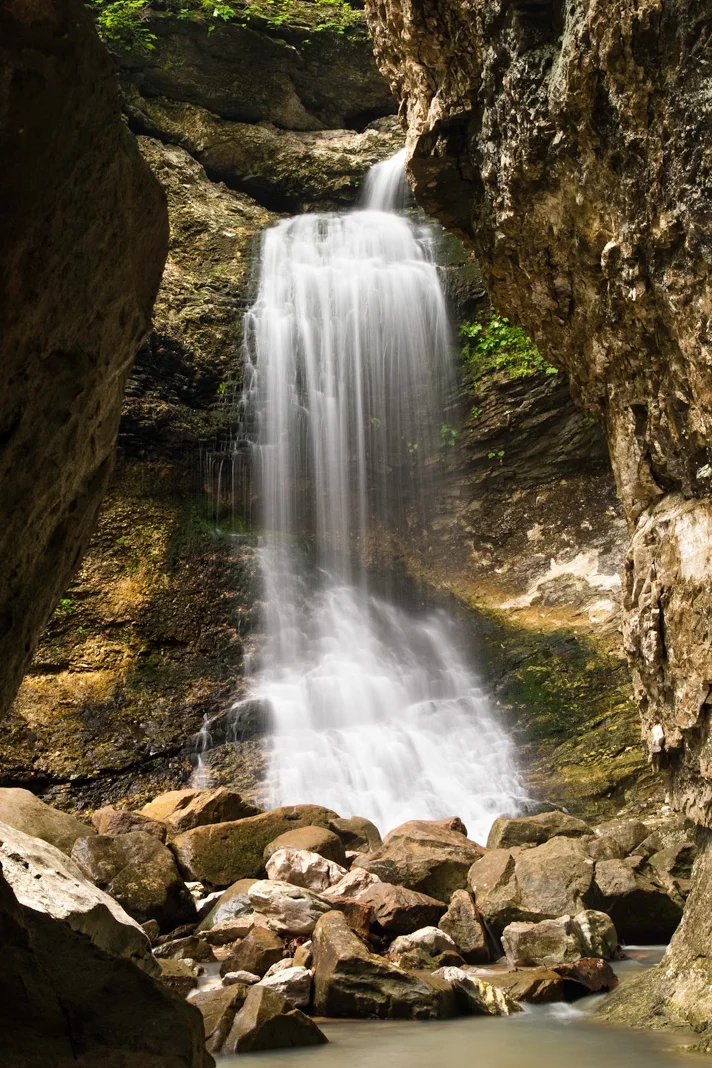 With sufficient rain Eden Falls provides a spectacular sight. Facing page: Anytime of year makes for a great adventure at Lost Valley Trail.