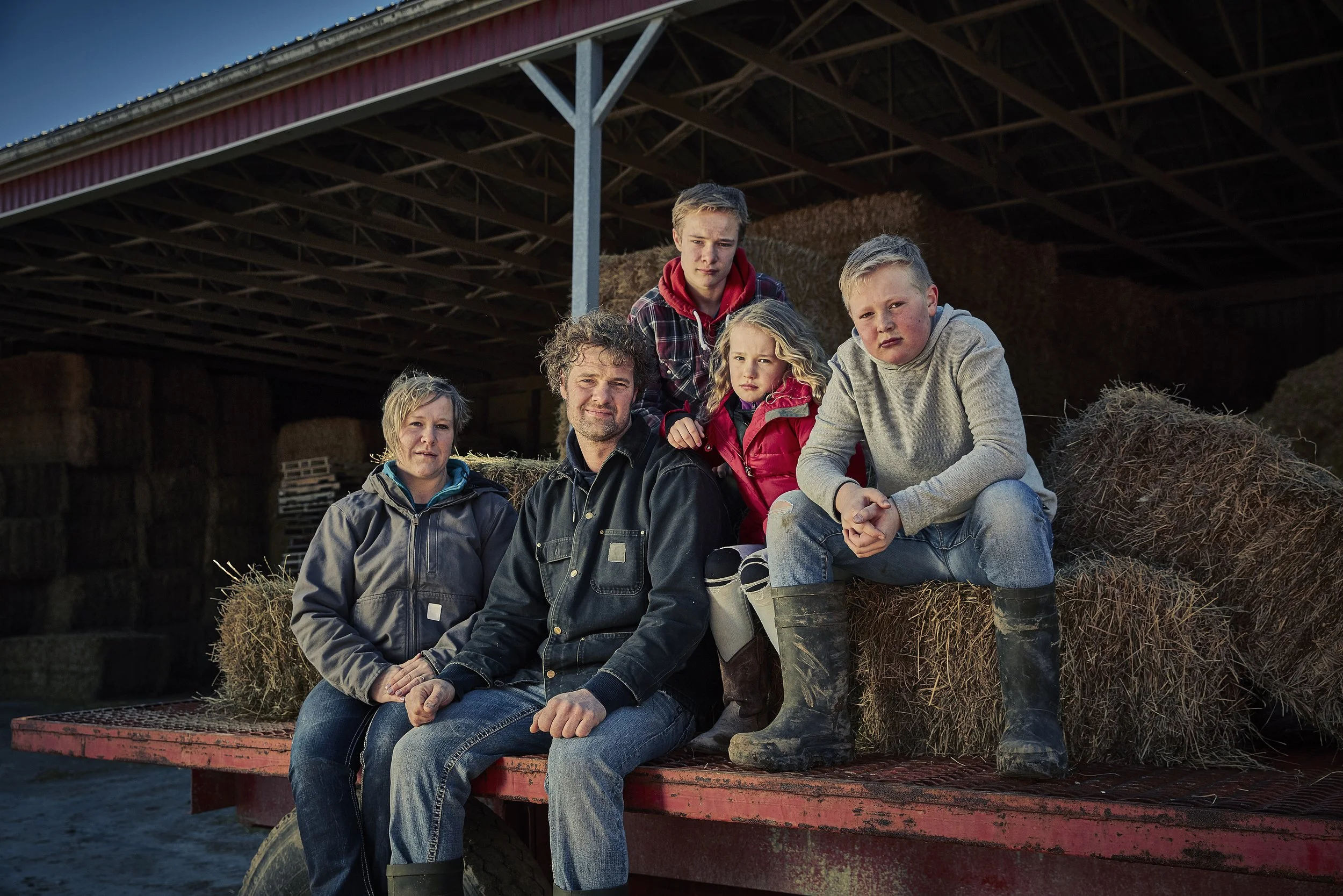 10495_DairyFarmers_VanDerKooiFamily_03716 1b copy.jpg