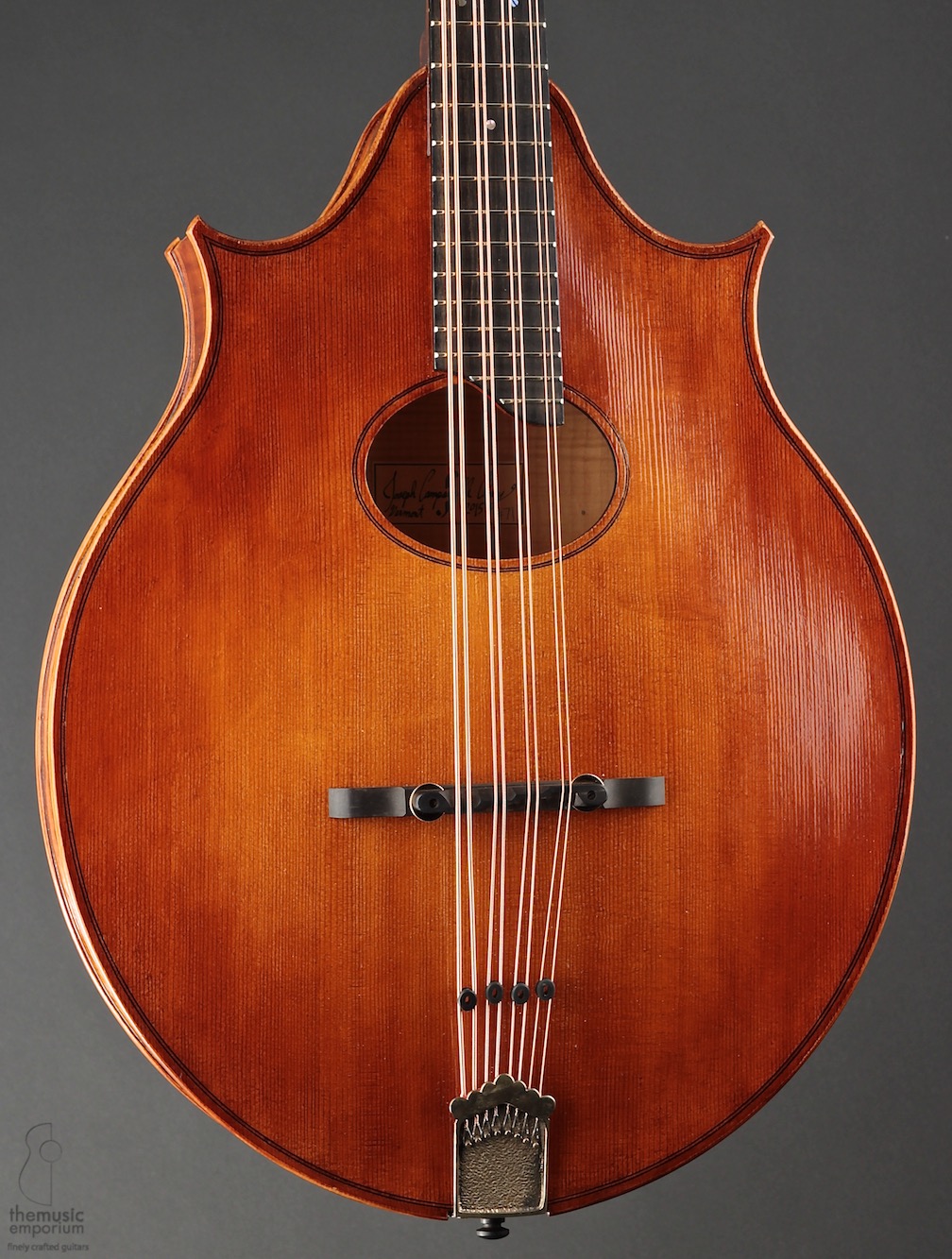 CAM-CELLO_750_1.jpg