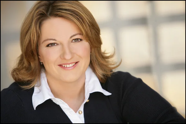 Jackie Kashian comedian chicken food fat acceptance