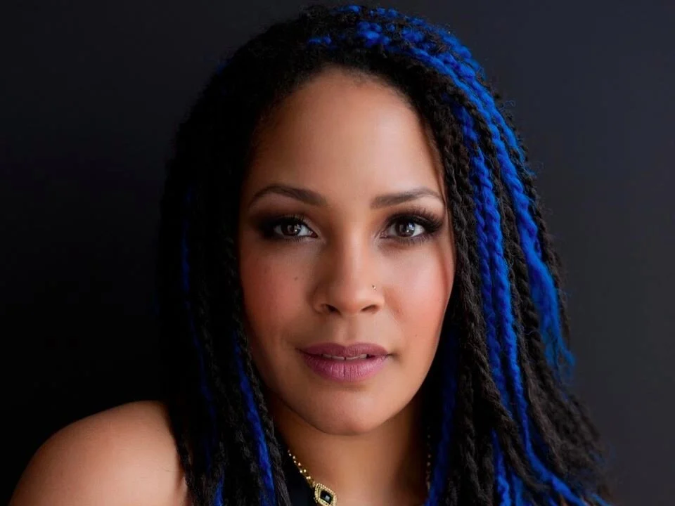 Food Psych #106: How to Stop Pursuing Weight Loss with Ijeoma Oluo