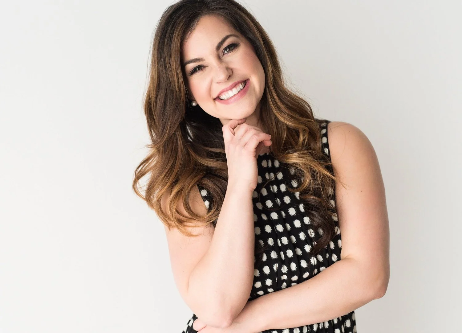 Food Psych #136: Mental Health, Intuitive Eating, and Postpartum Body Image with Stefani Reinold