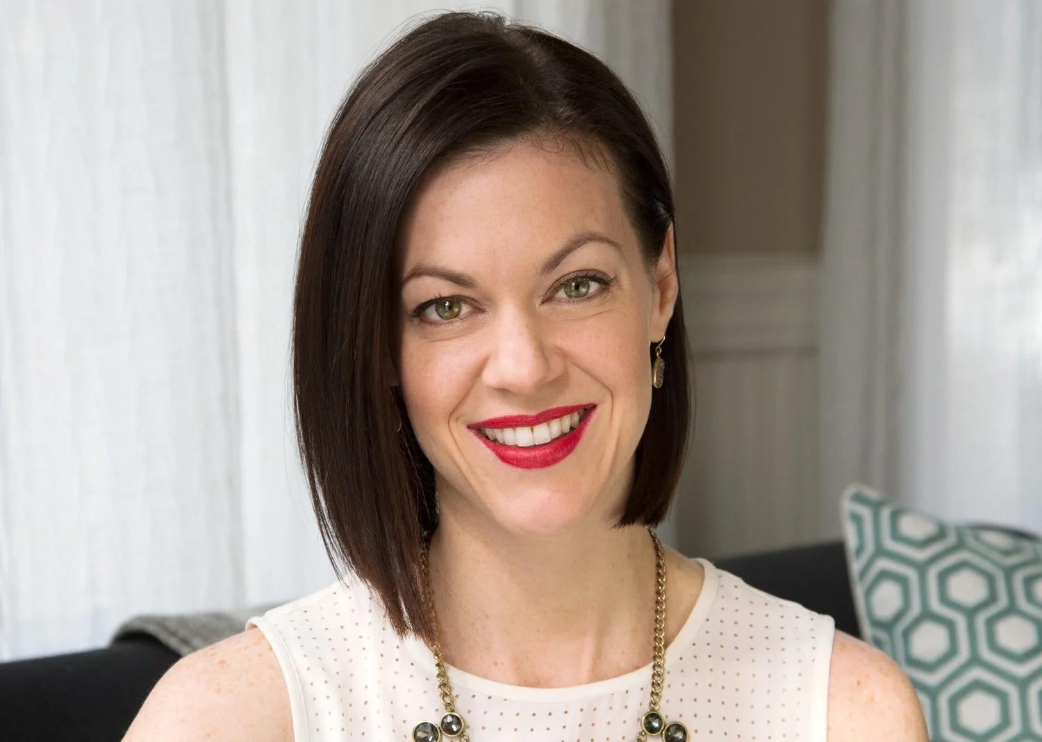 Food Psych #175: The Truth About Digestion and Gut Health with Marci Evans