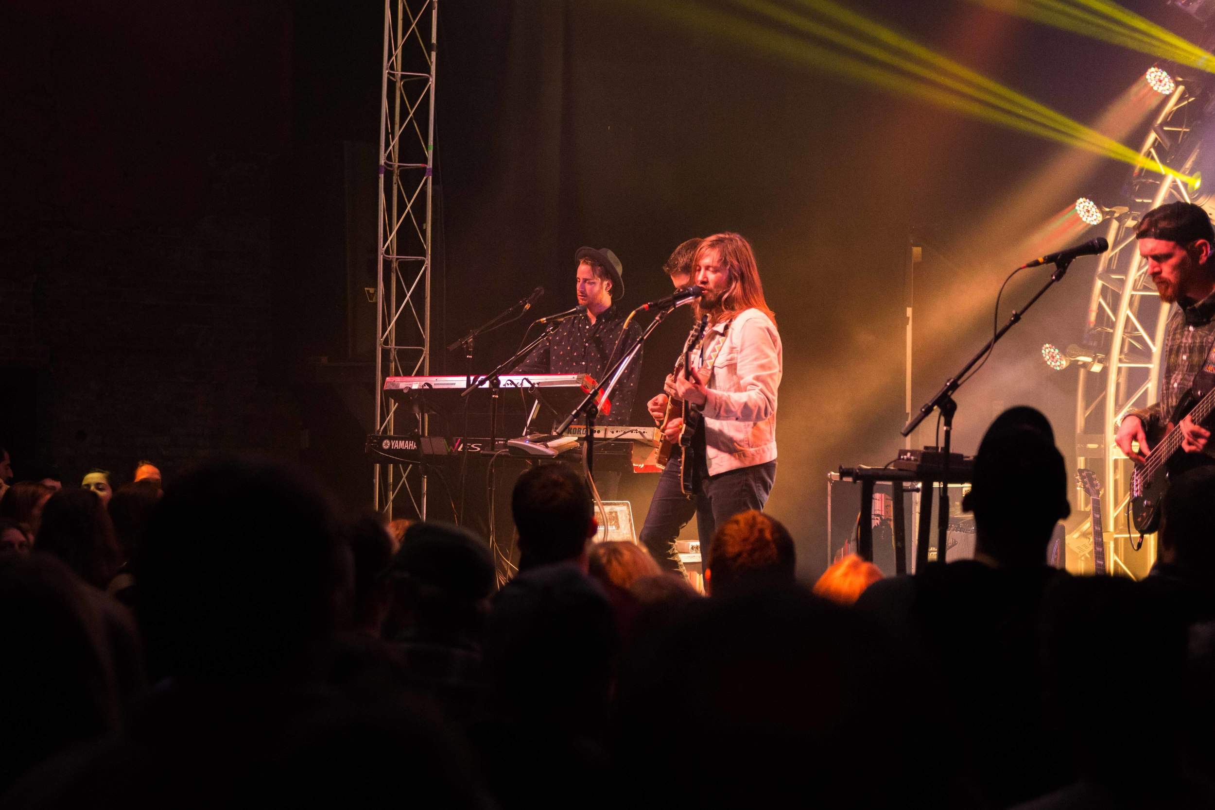 Moon Taxi 2015_1204-4-2.jpg