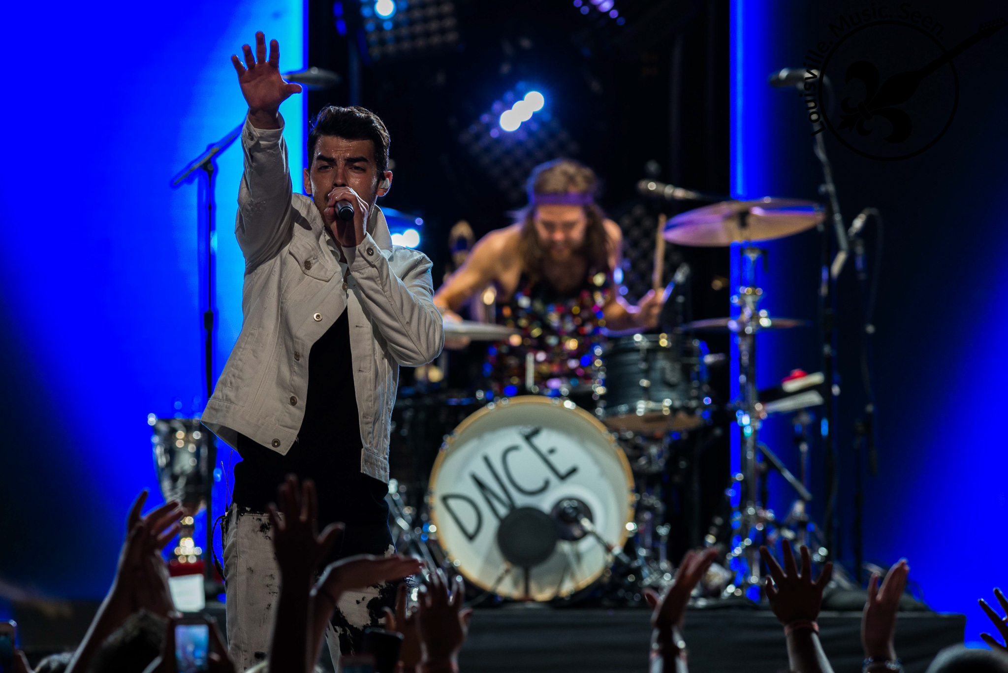 DNCE KFC Yum! Center -2.jpg