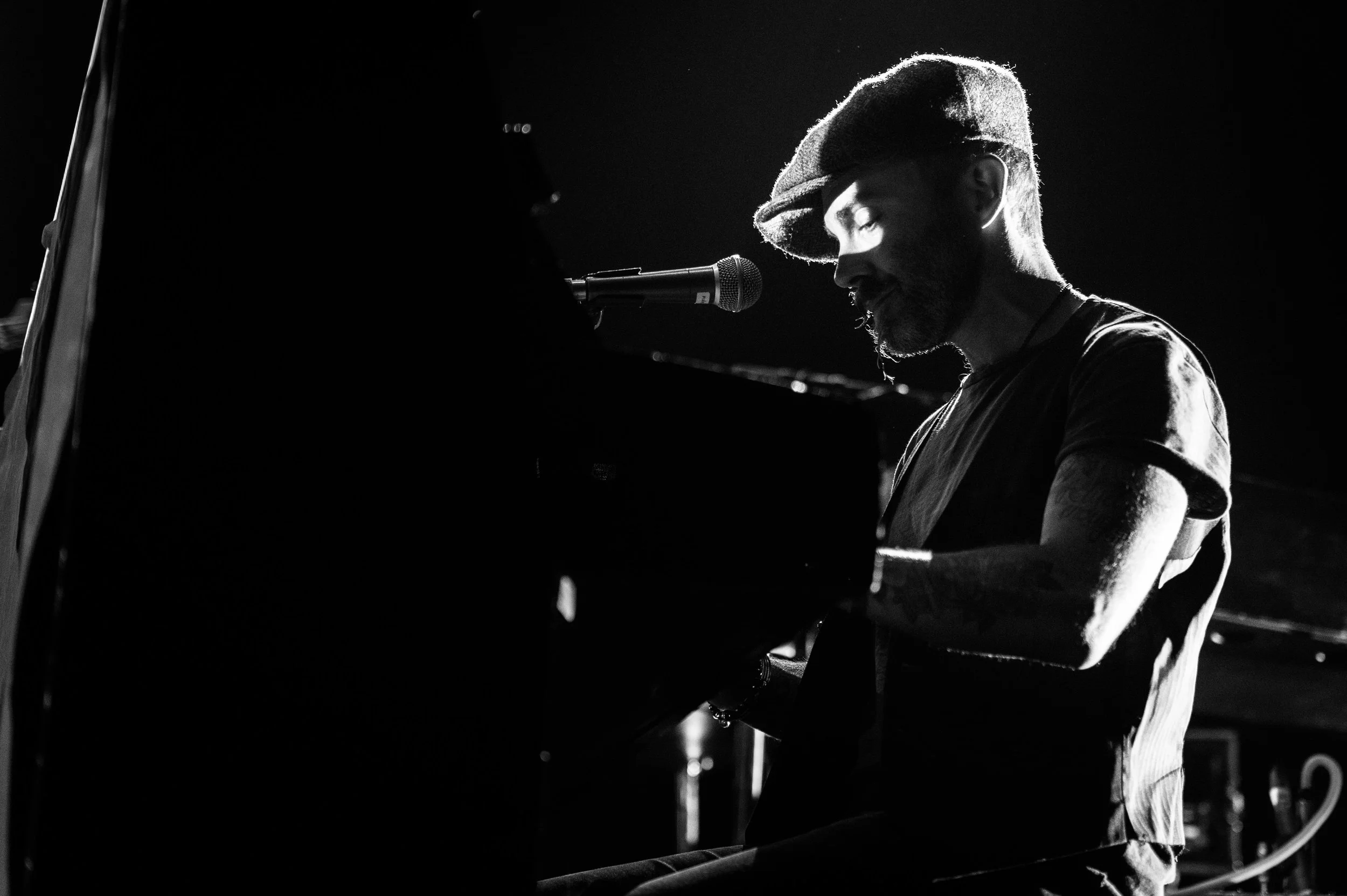 Ed Sheeran James Blunt KFC Yum! Center Sept 7 2017-1.jpg