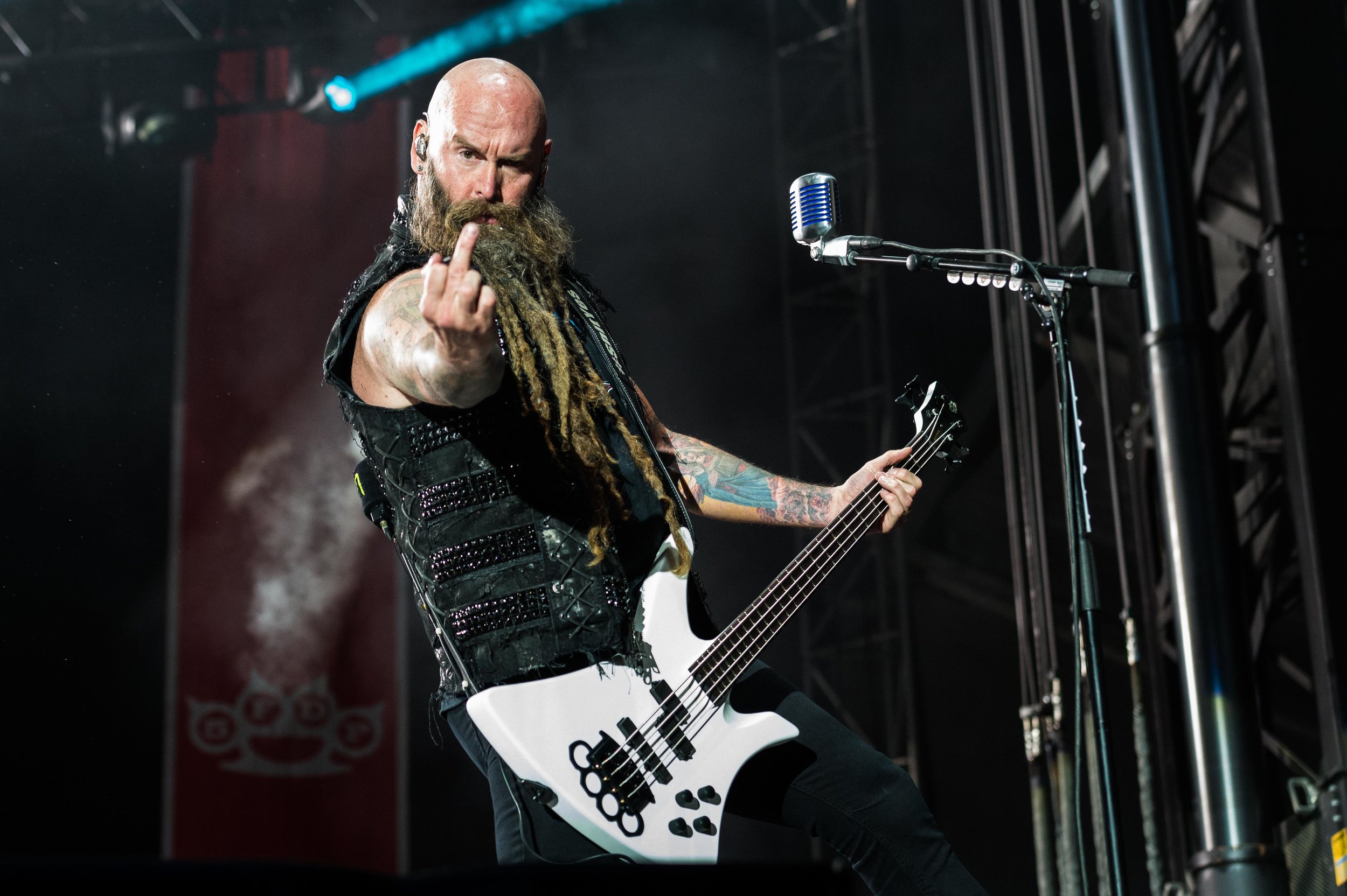 Five Finger Death Punch Sep 30 2017-11.jpg