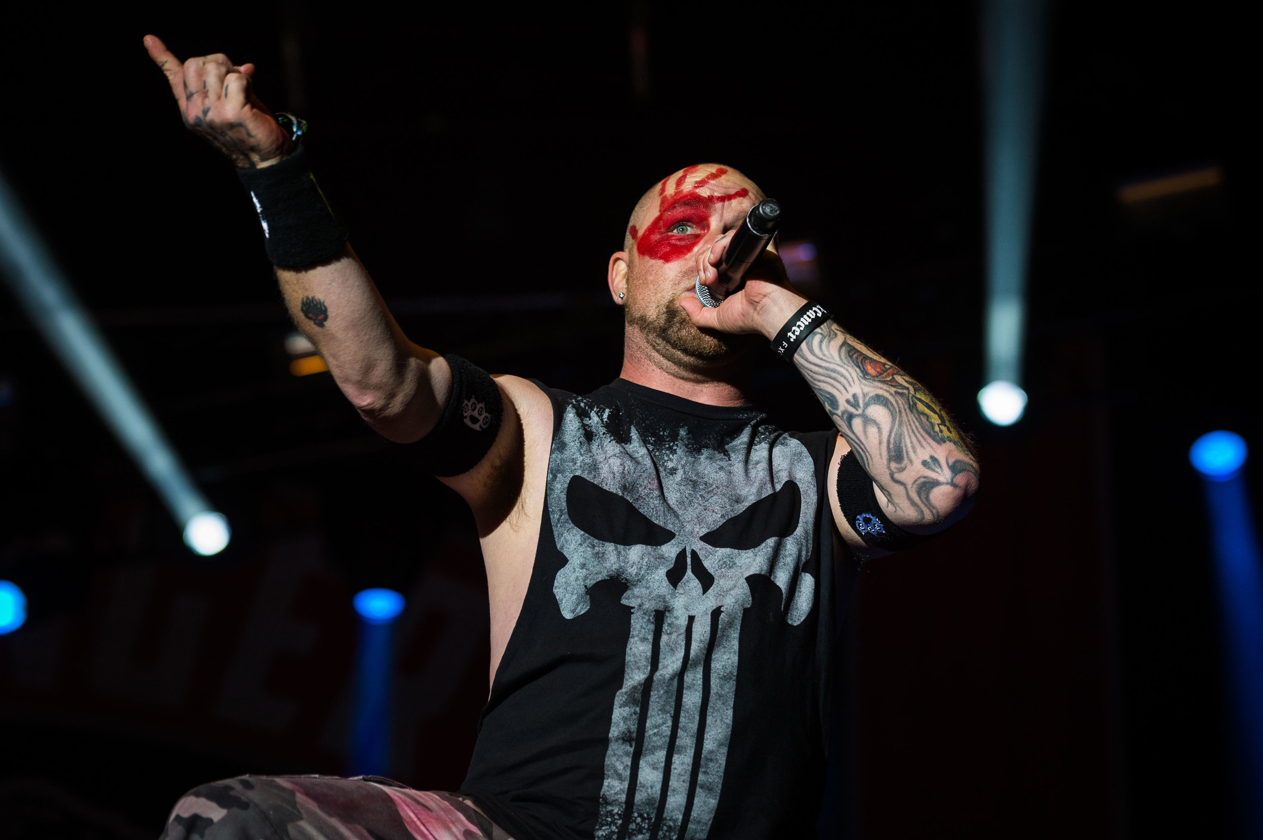 Five Finger Death Punch Sep 30 2017-21.jpg