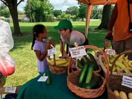 Farm_Stand-Springfield-1 - Edited.jpg