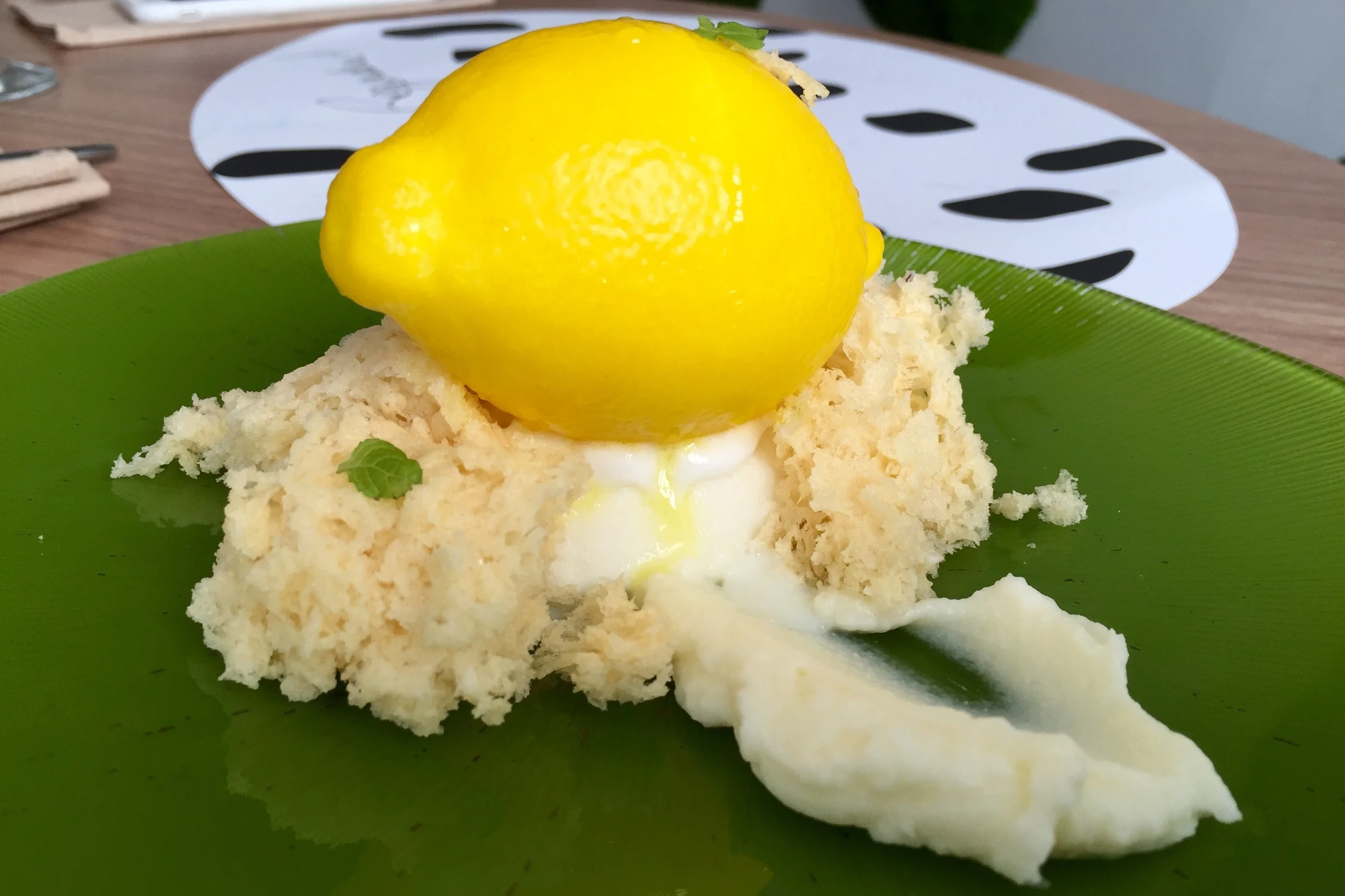 Lemon Drain! Foam, cream, ice cream, sponge cake, and leaves