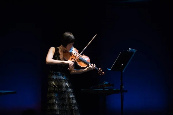 Miranda Cuckson at Amsterdam Bar and Hall