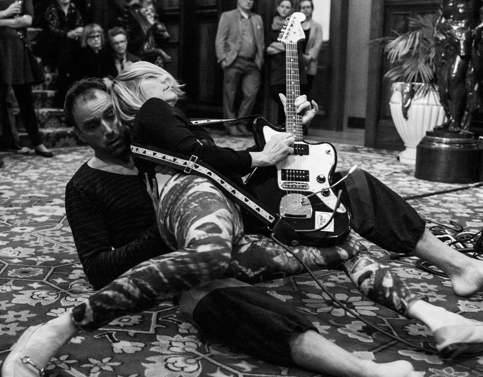 Kim Gordon & Dimitri Chamblas (world premiere)