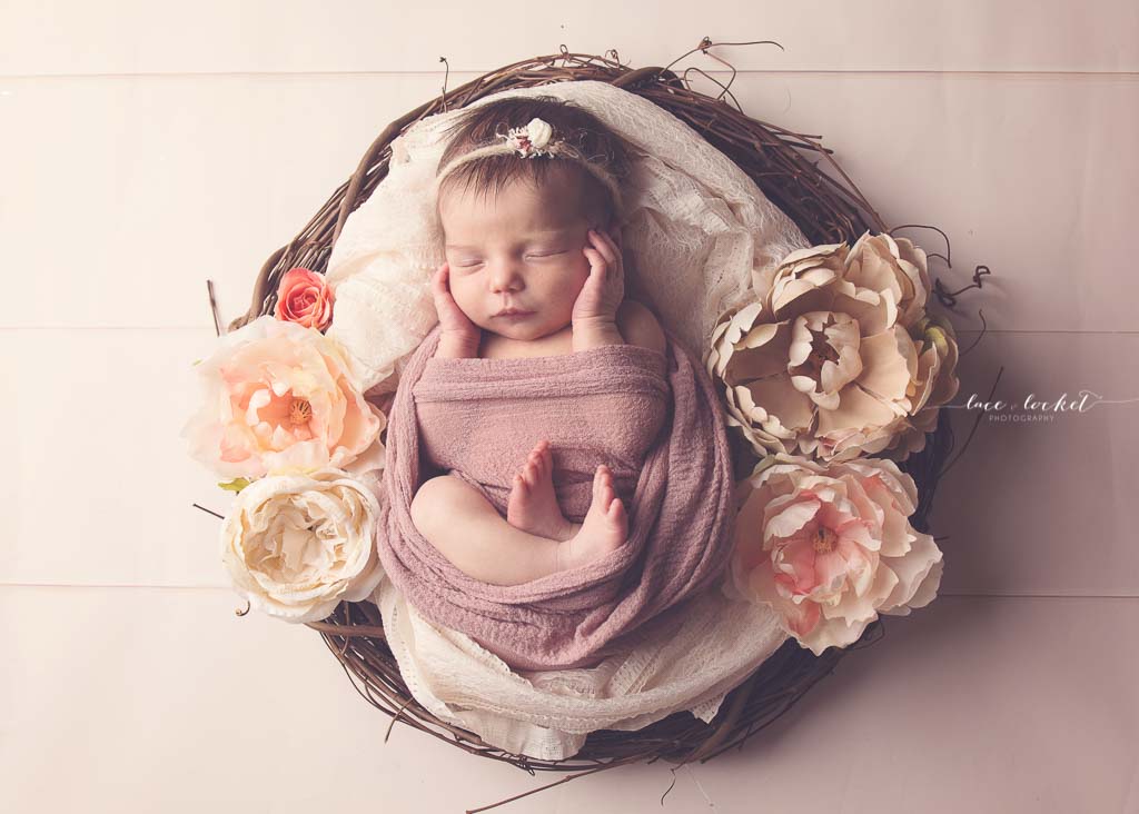 airdrie newborn photographer-lace-and-locket-photo--41.jpg