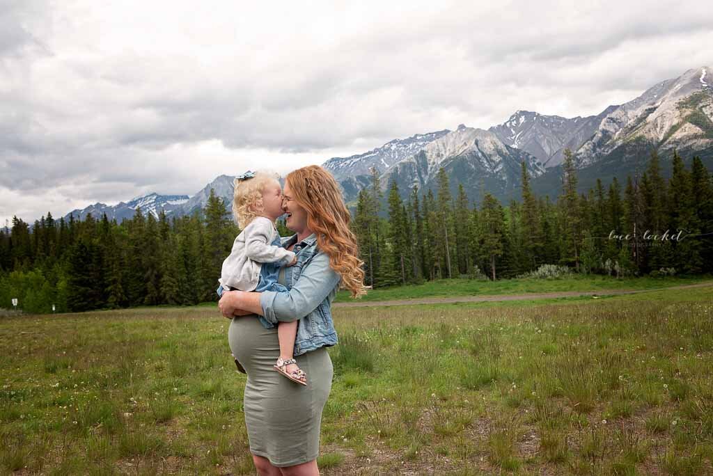 Lace & Locket Photo - Mountain Maternity Photographer June2020-36.jpg